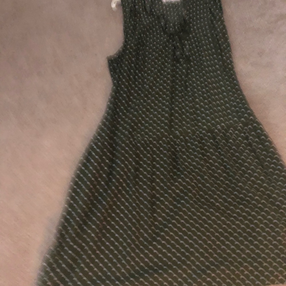 Dress To - Picture 8 of 9